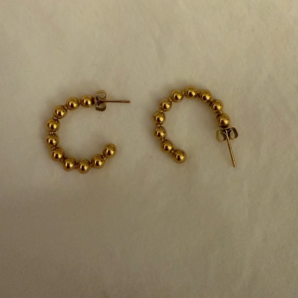 Ellie Vail bead hoops
